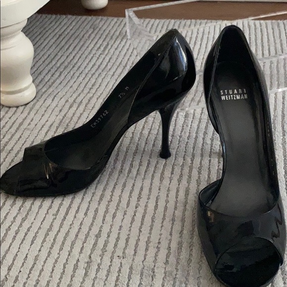 Stuart Weitzman patent leather sandals - Picture 2 of 7